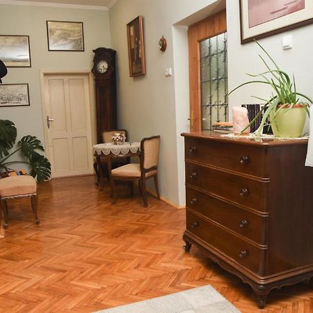 Apartman Woolf Senta Екстериор снимка