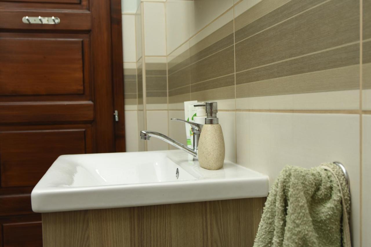 Apartman Woolf Senta Екстериор снимка