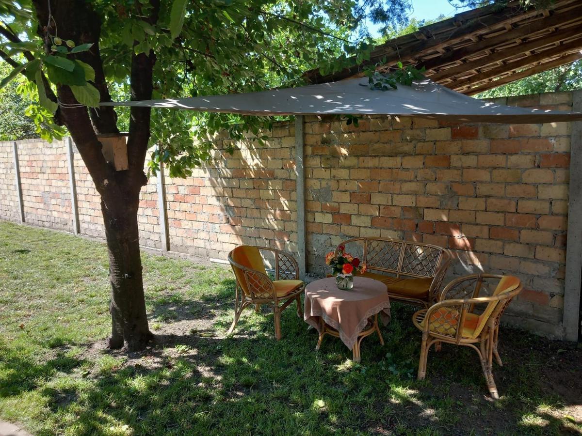 Apartman Woolf Senta Екстериор снимка